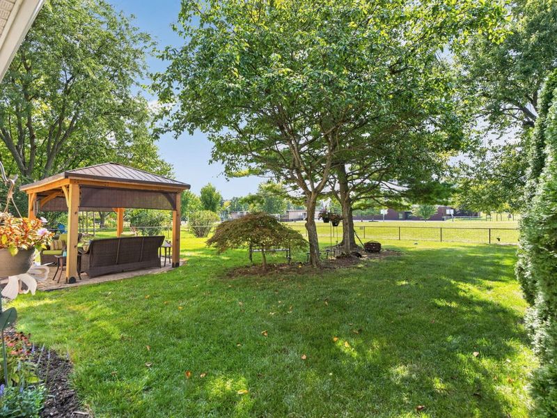 1691 Ramblewood Avenue, Columbus, OH 43235 Photo 39