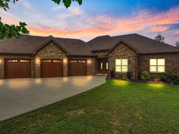 135 Raulston Falls Road, Jasper, TN 37347