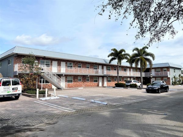 853 SE 4TH Court, Unit Apt 14, Deerfield Beach, FL 33441