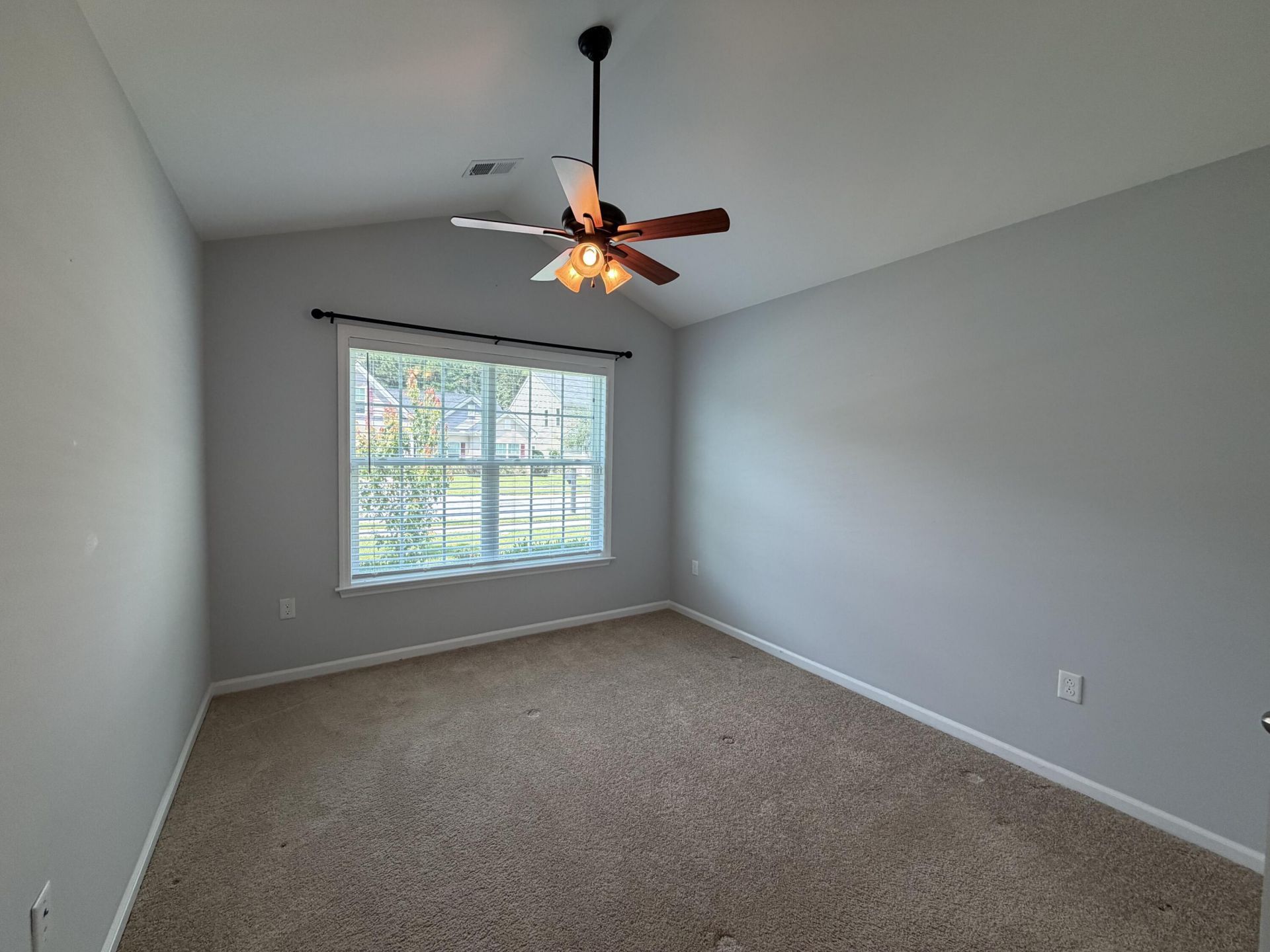 157 Alpine Road Photo 6