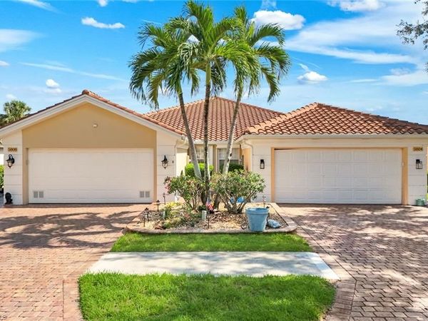5808 Drummond WAY , NAPLES, FL 34119