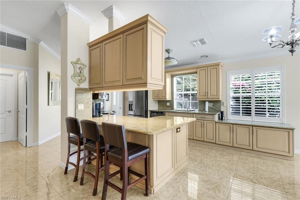5808 Drummond Way, Naples, FL 34119 Photo