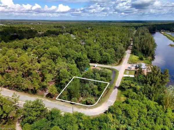 304 LAWLER AVE, LEHIGH ACRES, FL 33972