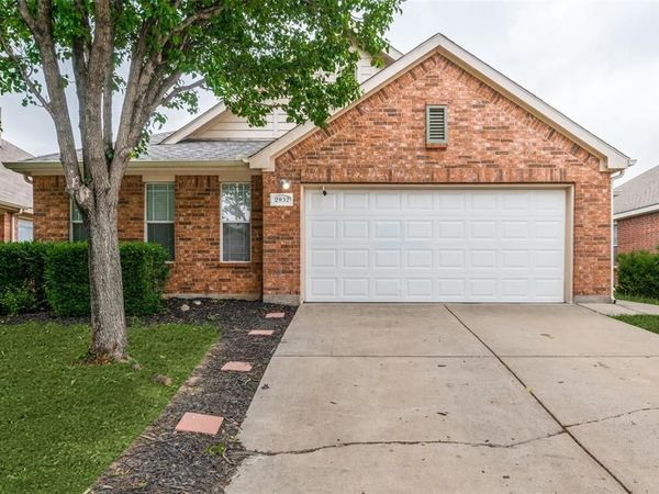 2932 Milby Oaks Drive, Fort Worth, TX 76244