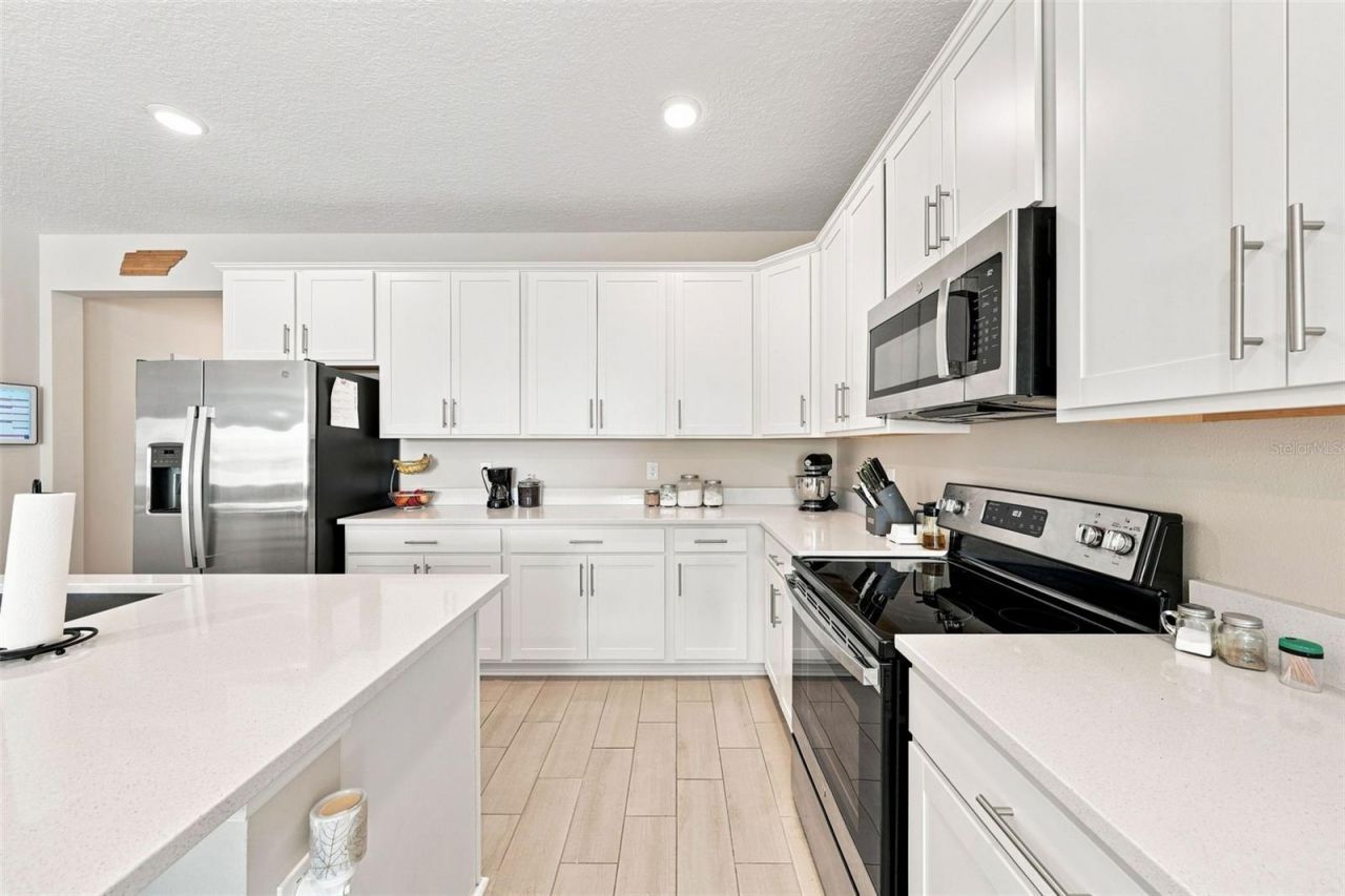 1530 Sugarbelle Circle, Mascotte, FL 34753 Photo
