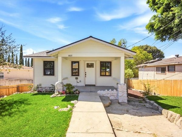 10237 Silverton, Tujunga, CA 91042