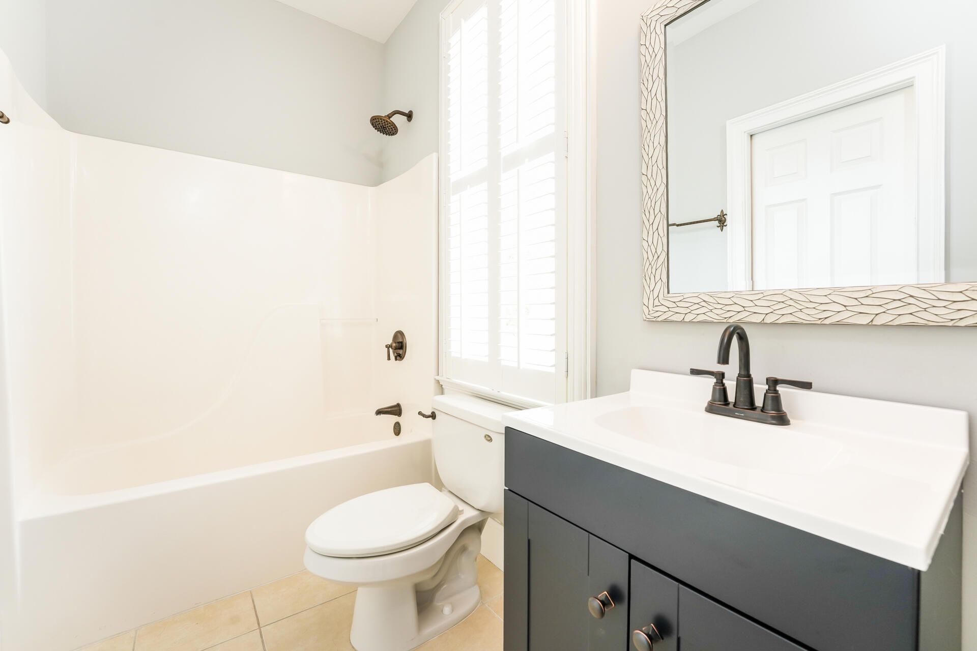 3302 Porchview Place Photo 12