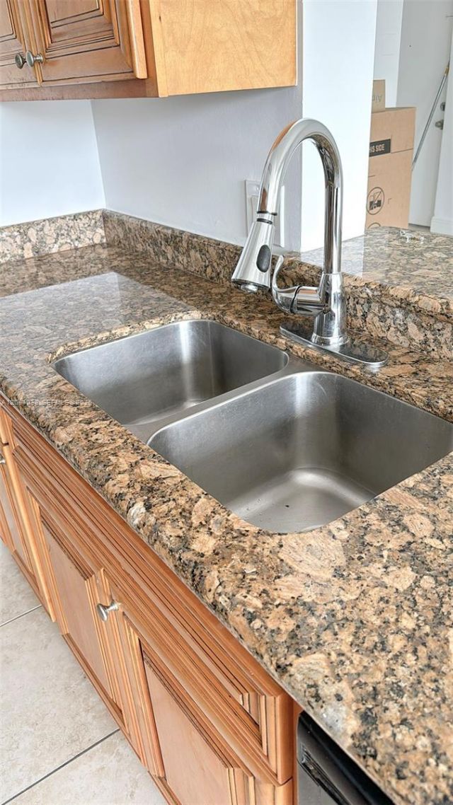 5740 Rock Island Rd , Unit 295, Tamarac, FL 33319 Photo