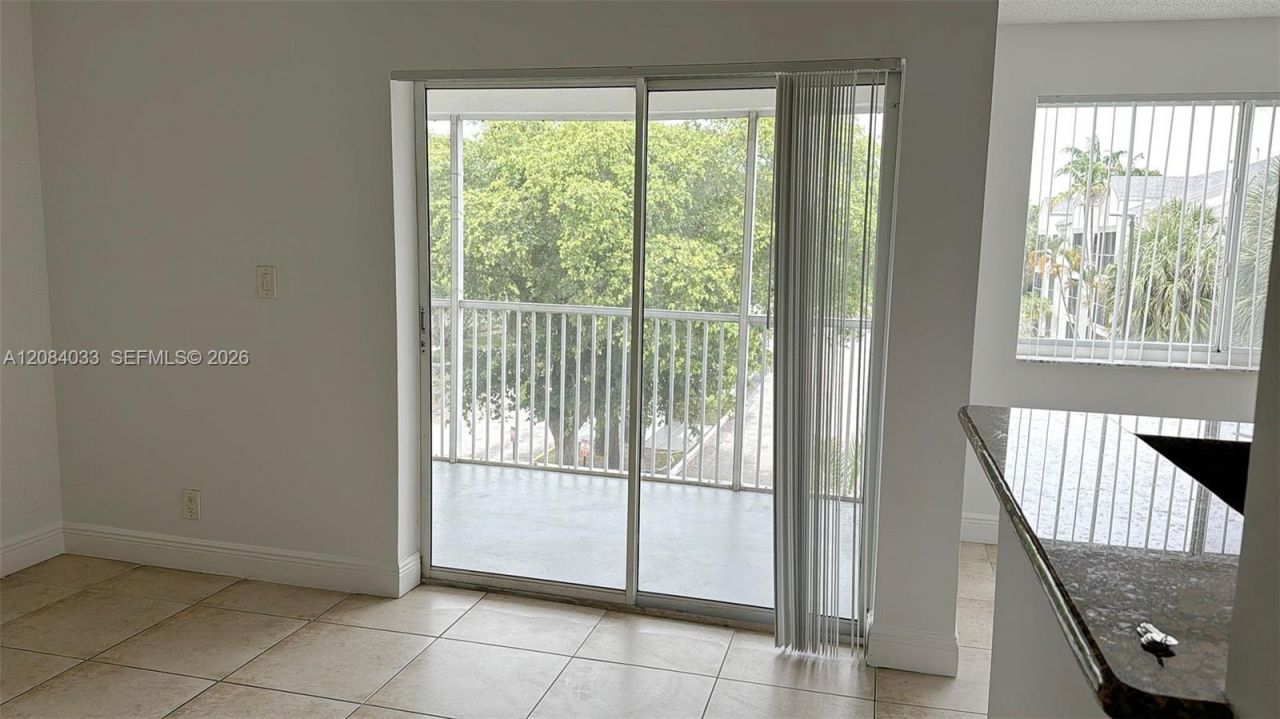 5740 Rock Island Rd , Unit 295, Tamarac, FL 33319 Photo