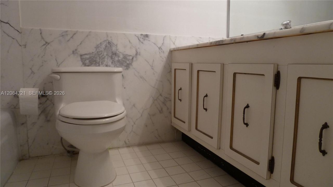 177 Ocean Lane Dr, Unit 412, Key Biscayne, FL 33149 Photo