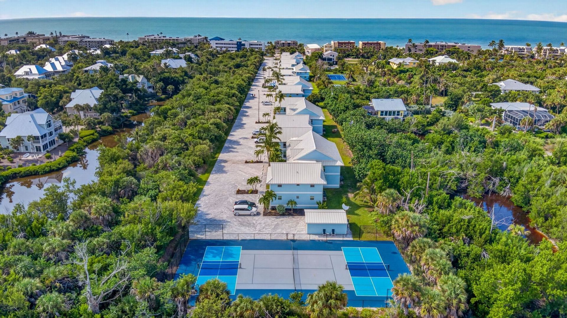 2840 W Gulf Dr, Unit 4, Sanibel, FL 33957 Photo