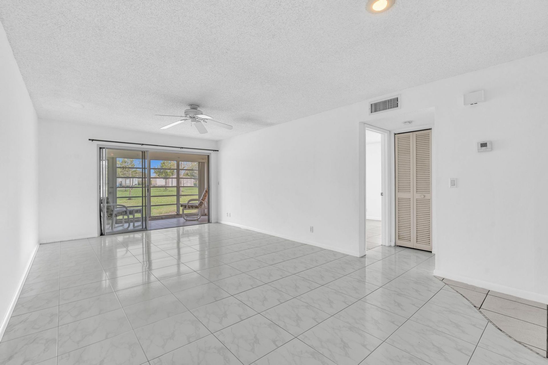 13721 Flora Place, Unit D, Delray Beach, FL 33484 Photo