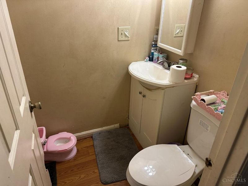 4812 Glenway Avenue, Unit 11, Cincinnati, OH 45238 Photo 18