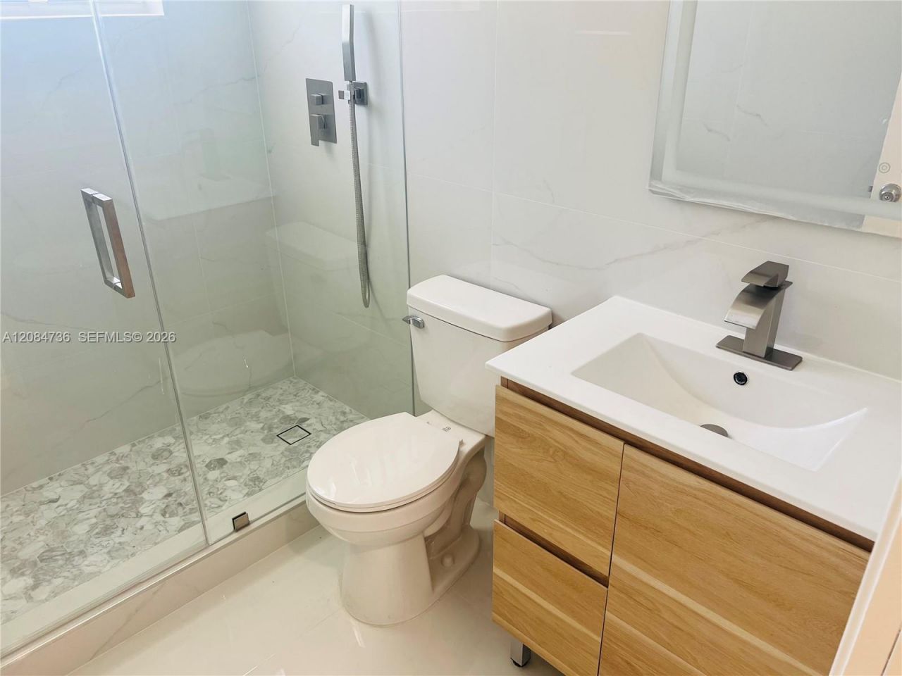 1270 NW 111th St, Miami, FL 33167 Photo