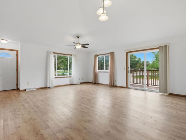 213 HJEMDAL Lane, Deerfield, WI 53531