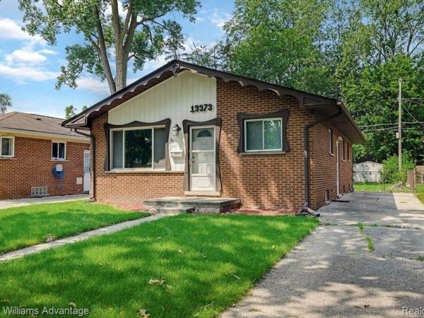 19373 Saint Francis Street, Livonia, Mi 48152