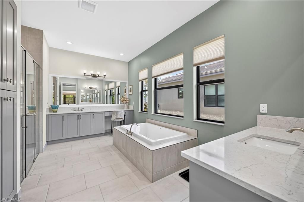 20702 Fair Oak Ln, Estero, FL 33928 Photo
