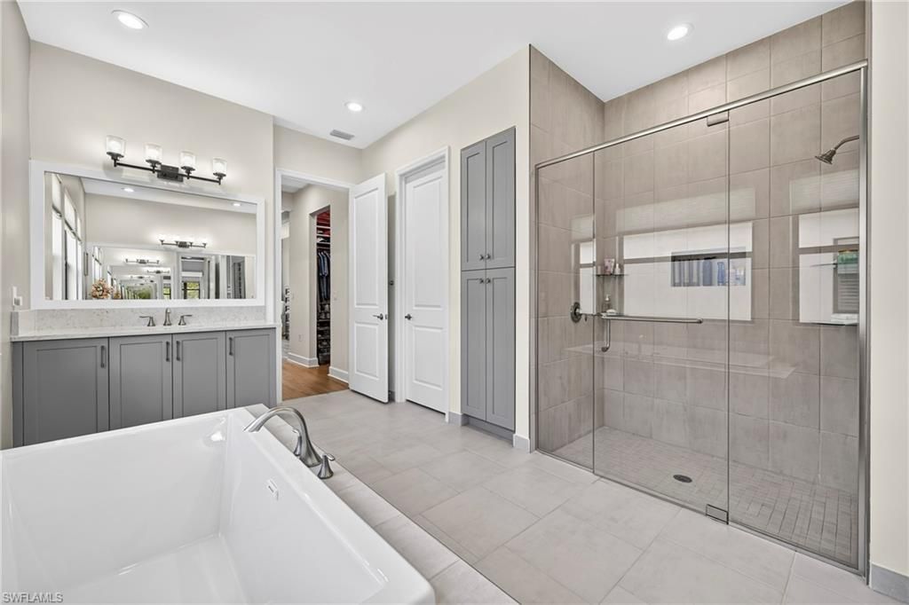 20702 Fair Oak Ln, Estero, FL 33928 Photo