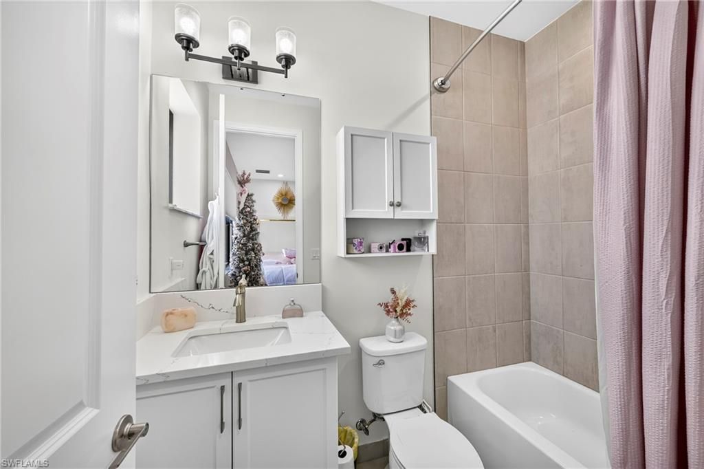20702 Fair Oak Ln, Estero, FL 33928 Photo