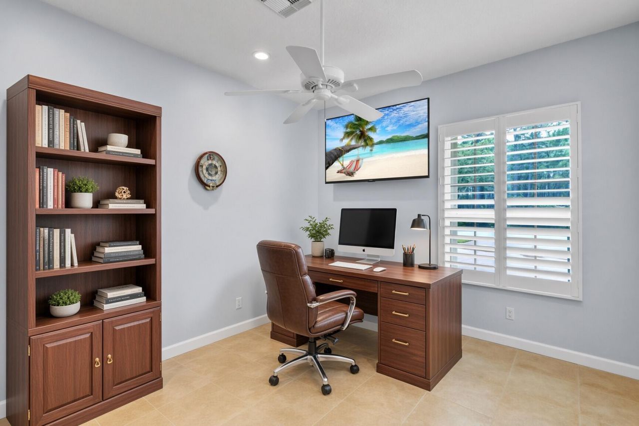 688 SW Lake Charles Circle, Port Saint Lucie, FL 34986 Photo