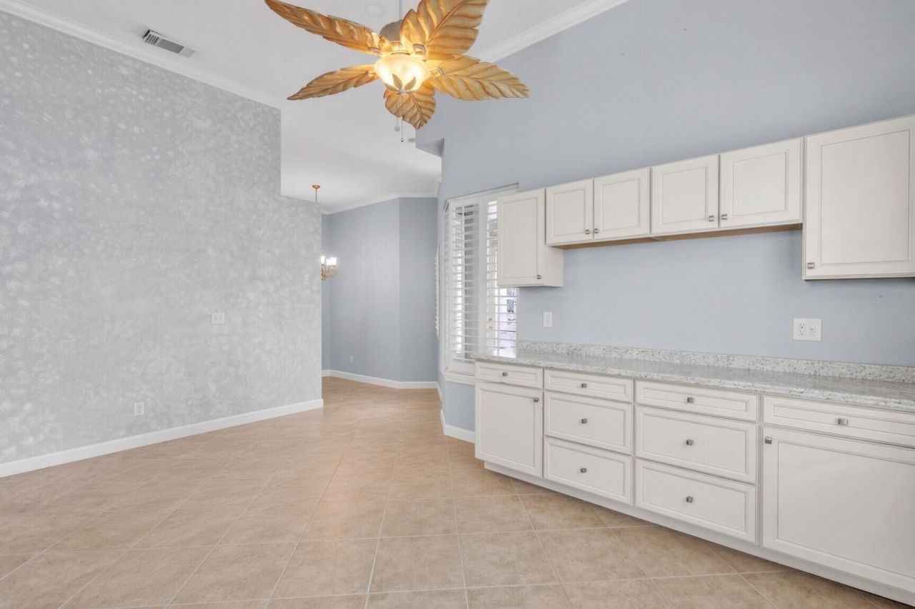 688 SW Lake Charles Circle, Port Saint Lucie, FL 34986 Photo