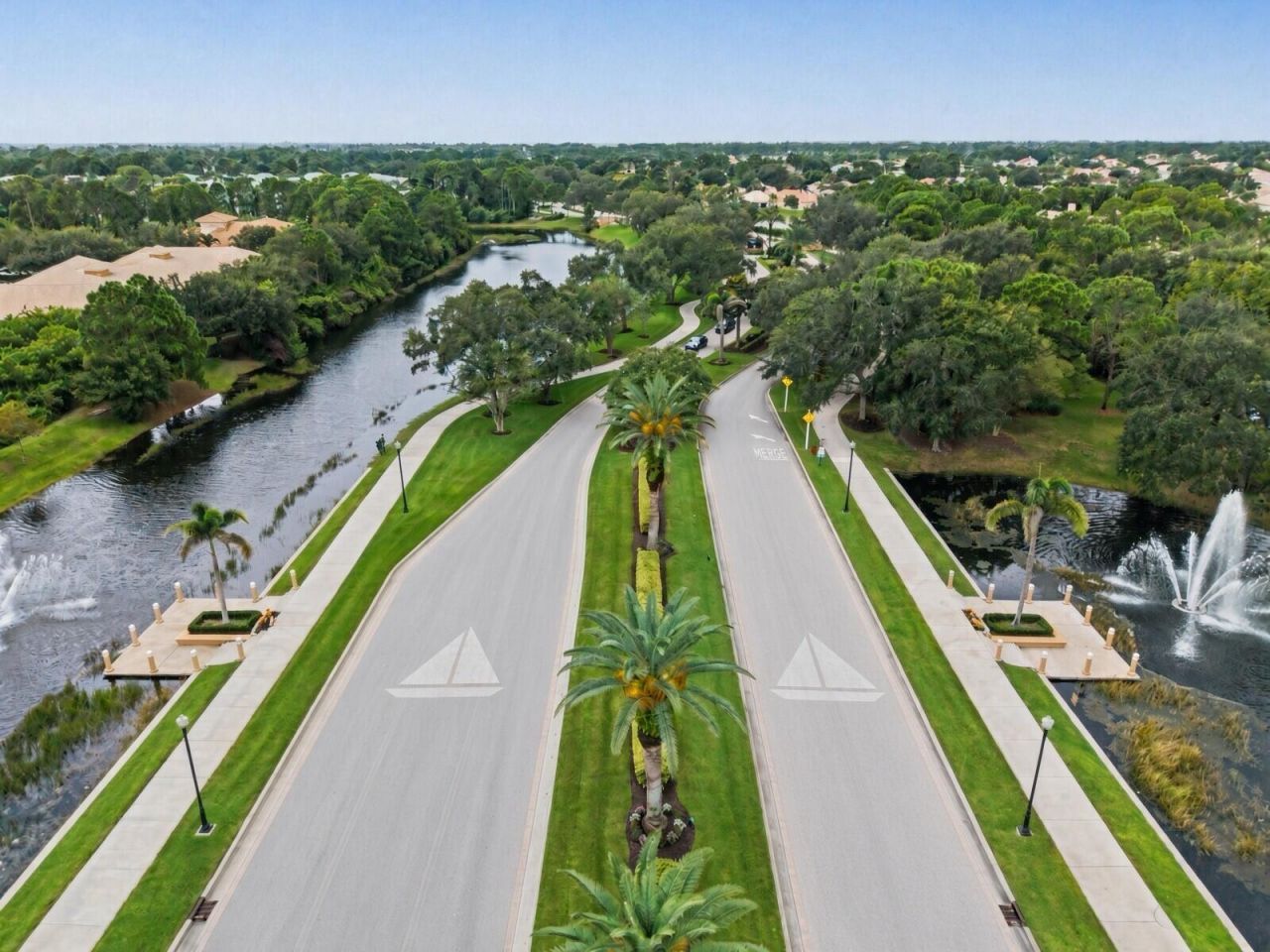 688 SW Lake Charles Circle, Port Saint Lucie, FL 34986 Photo