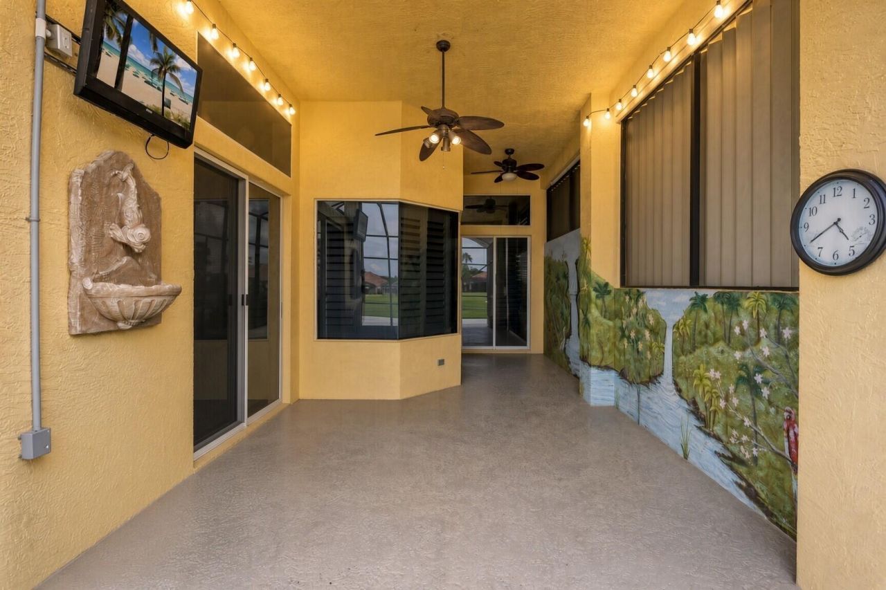 688 SW Lake Charles Circle, Port Saint Lucie, FL 34986 Photo