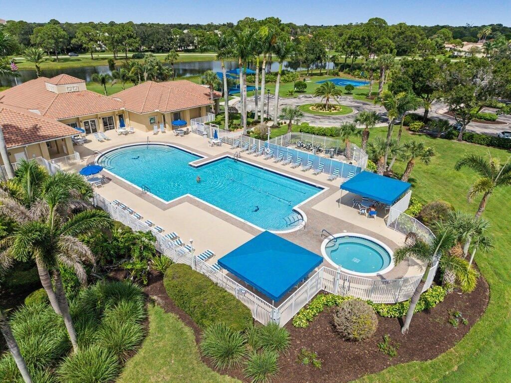 688 SW Lake Charles Circle, Port Saint Lucie, FL 34986 Photo