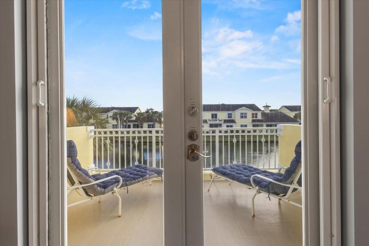 505 Mariner Bay Boulevard, Fort Pierce, FL 34949 Photo