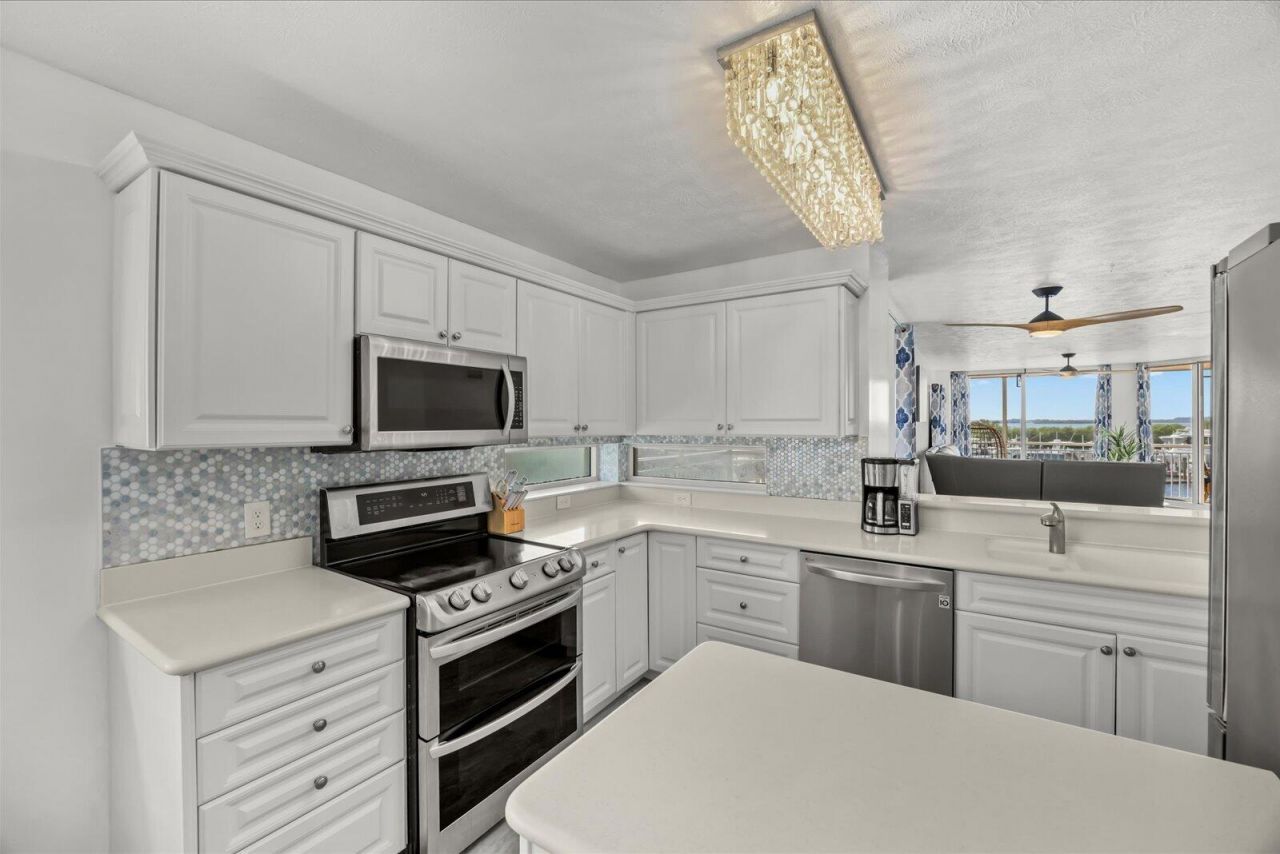 5167 N Highway A1a, Unit 201, Fort Pierce, FL 34949 Photo