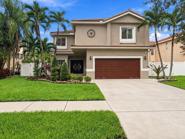 6211 NW 58th Way, Parkland, FL 33067