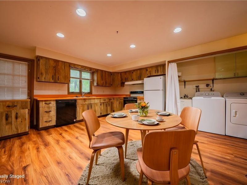 734 Kenwood Drive, Mayfield Village, OH 44040 Photo 19