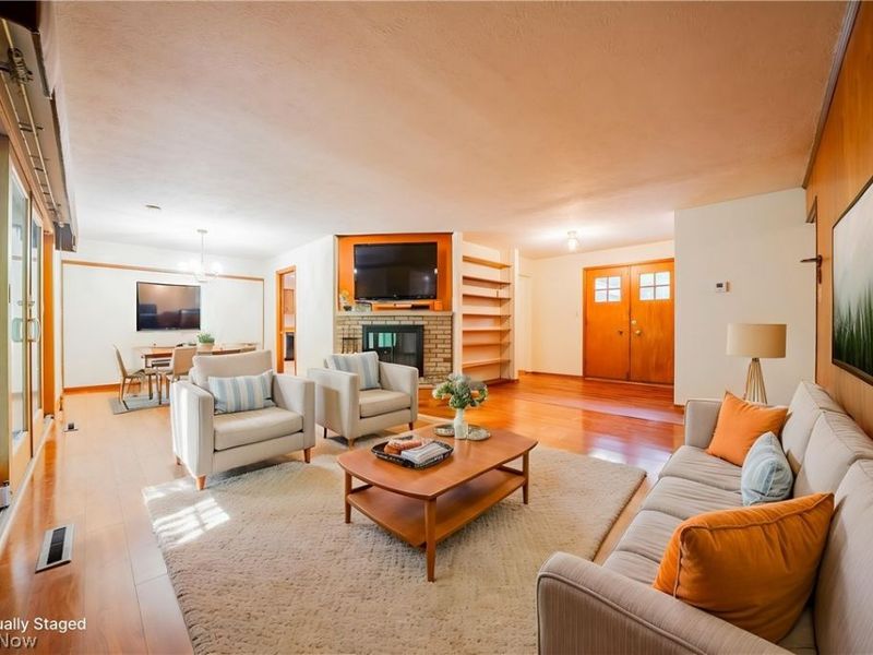 734 Kenwood Drive, Mayfield Village, OH 44040 Photo 6