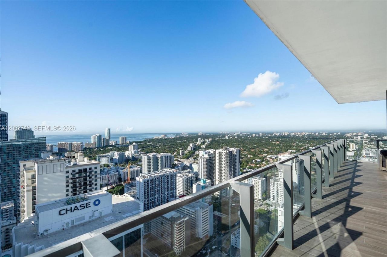 88 SW 7th St , Unit 3801, Miami, FL 33130 Photo