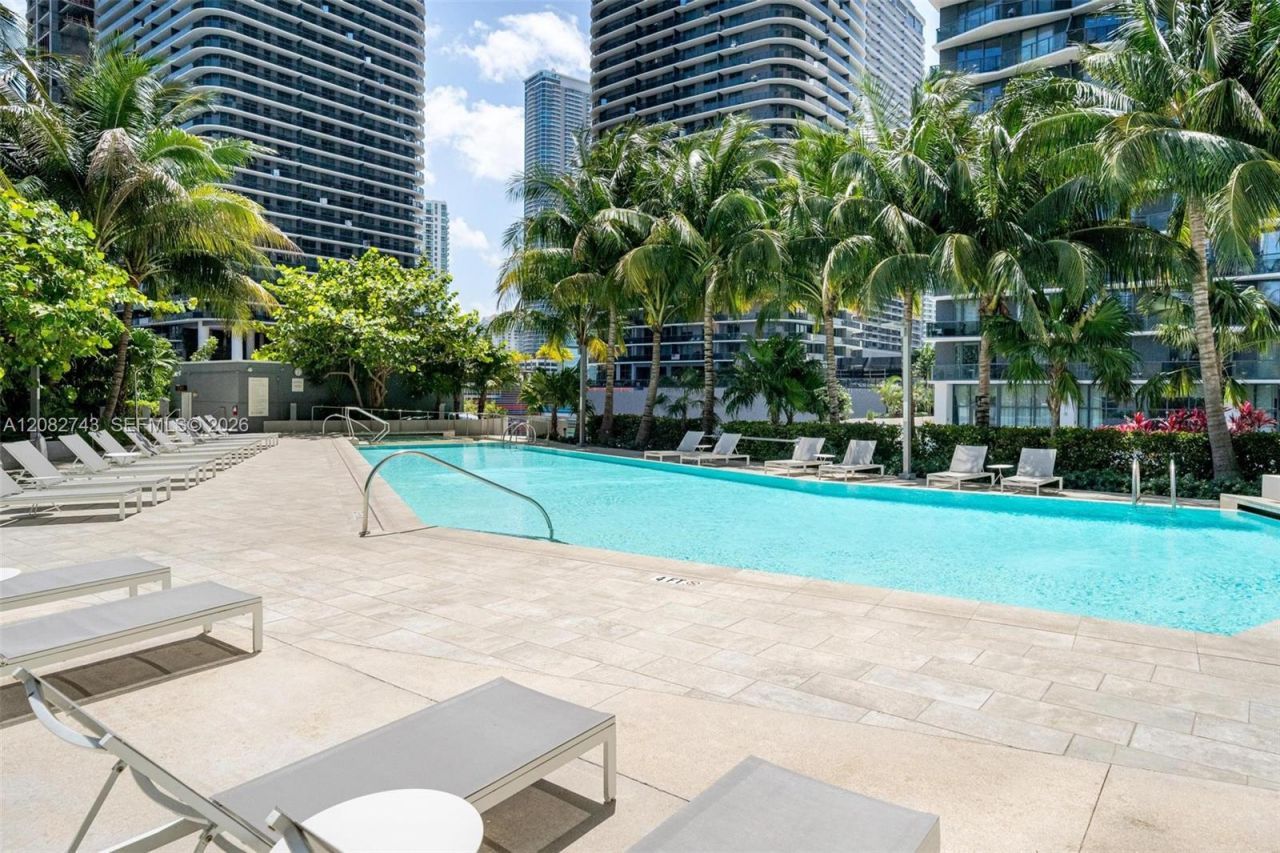 88 SW 7th St , Unit 3801, Miami, FL 33130 Photo