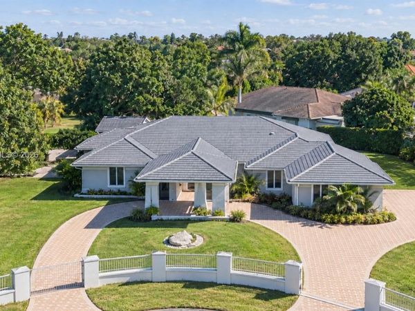 7625 SW 75th Ave, Miami, FL 33143