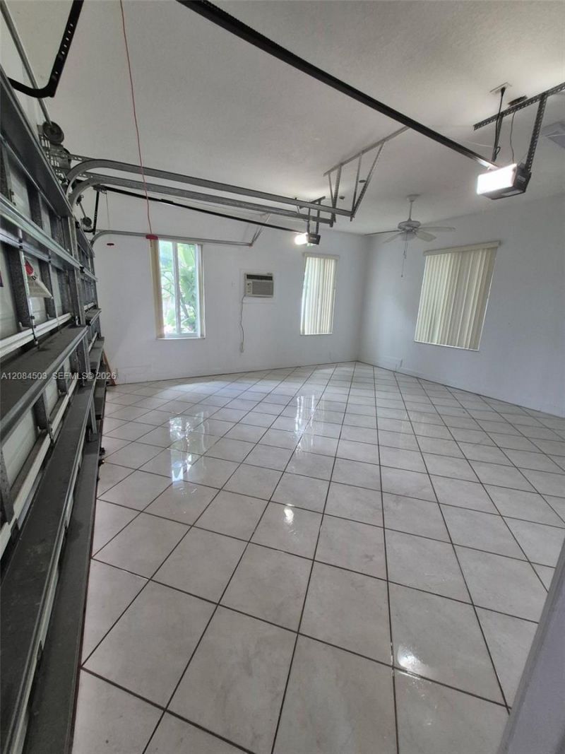 7625 SW 75th Ave, Miami, FL 33143 Photo