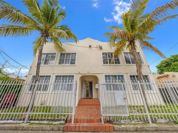 244 NW 34th St, Miami, FL 33127