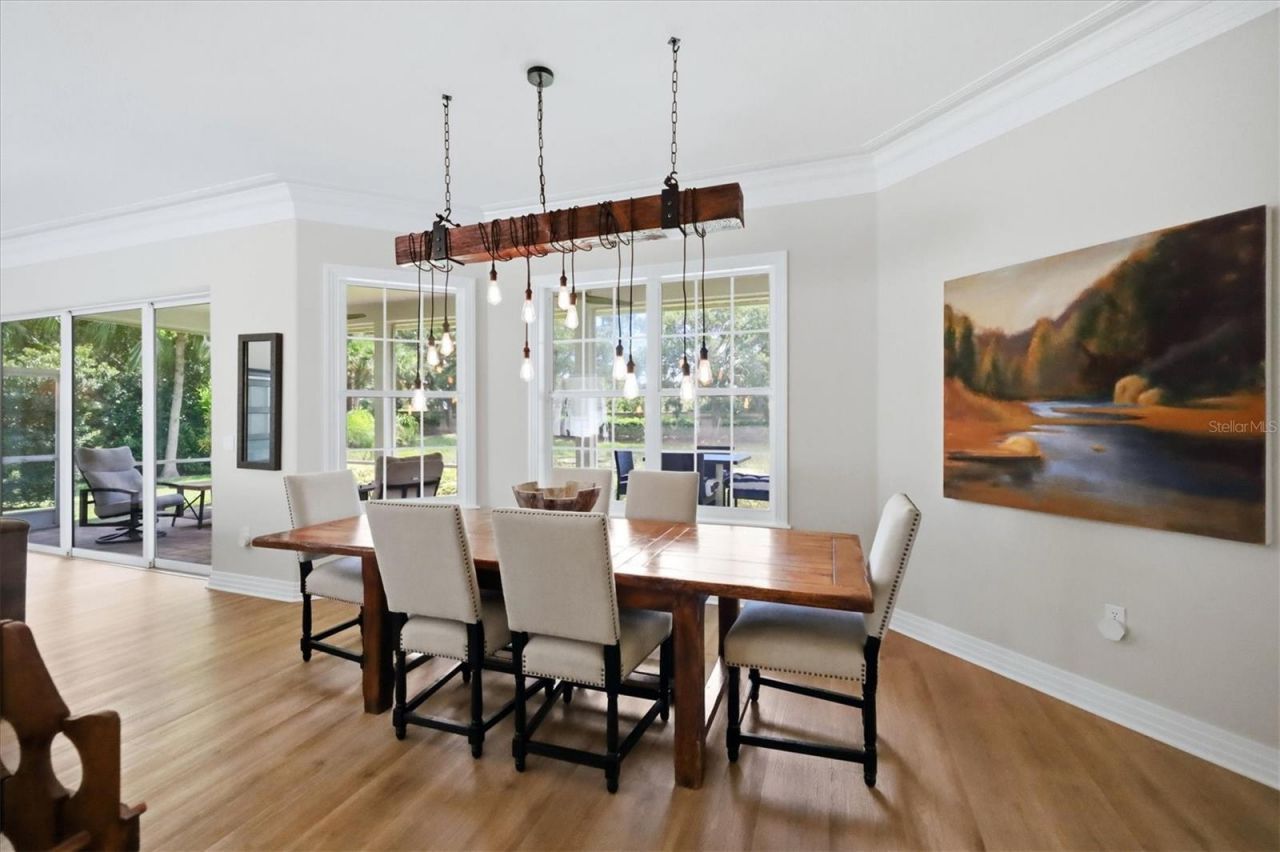 8708 Woodbriar Drive, Sarasota, FL 34238 Photo