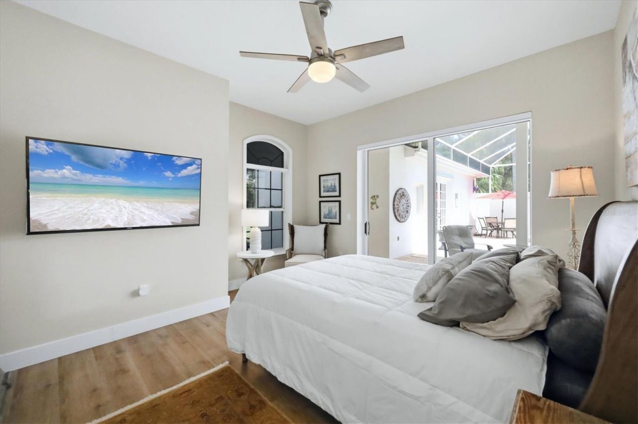 8708 Woodbriar Drive, Sarasota, FL 34238 Photo