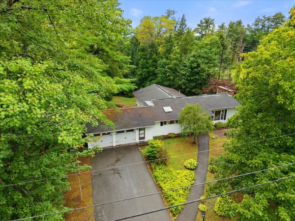 7 Brookside Terrace, Veazie, ME 04401