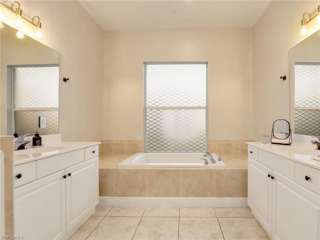 3720 43rd Ave Ne, Naples, FL 34120 Photo