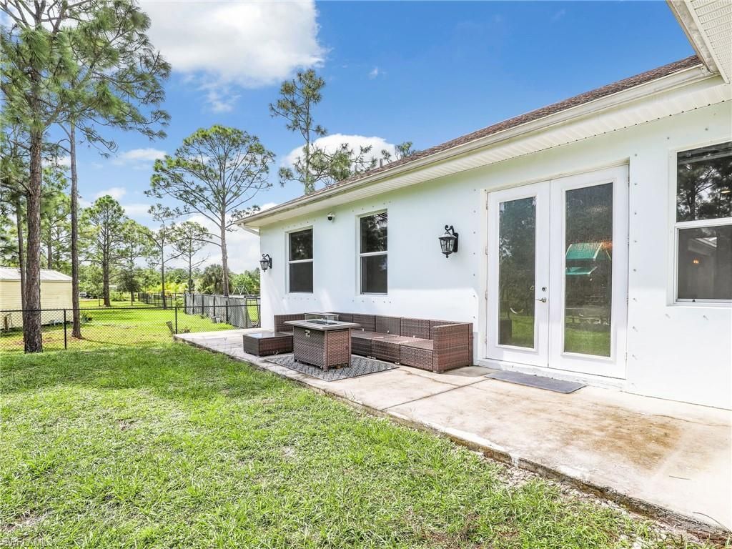 3720 43rd Ave Ne, Naples, FL 34120 Photo