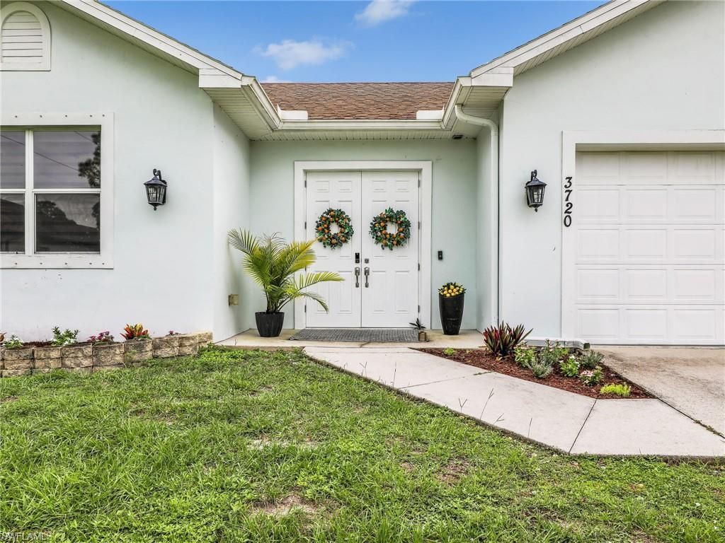 3720 43rd Ave Ne, Naples, FL 34120 Photo
