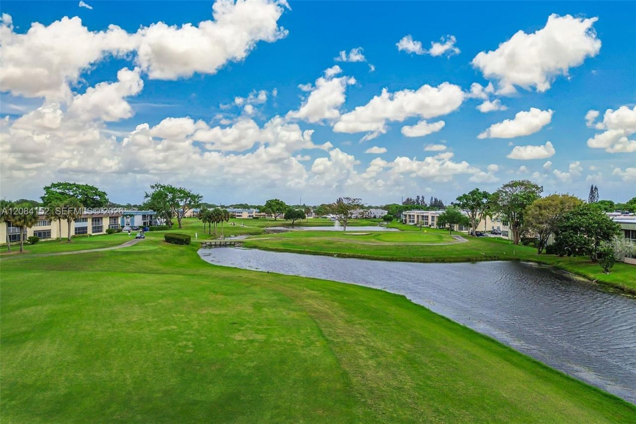 368 Burgundy H, Unit 368, Delray Beach, FL 33484 Photo
