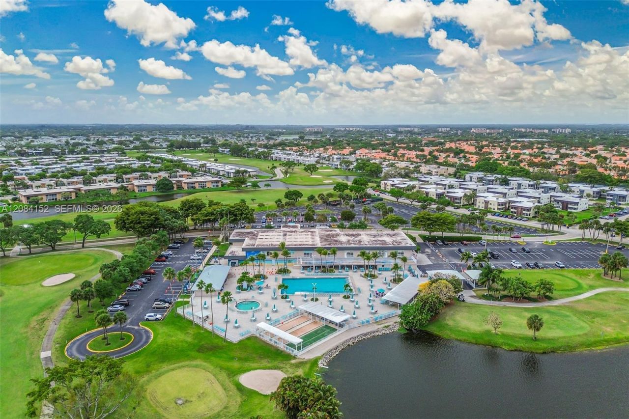 368 Burgundy H, Unit 368, Delray Beach, FL 33484 Photo