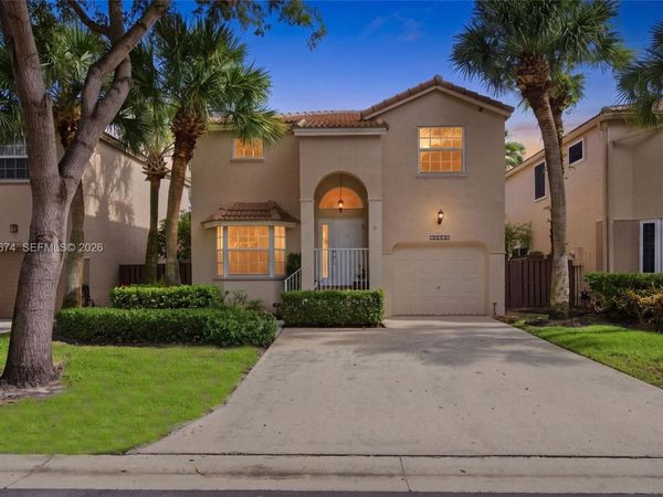 10830 NW 12th Pl , Plantation, FL 33322