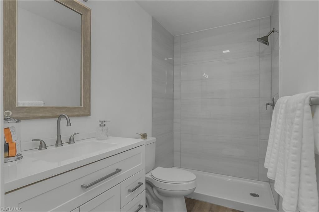 1071 Pine Isle Ln, Unit 1071, Naples, FL 34112 Photo