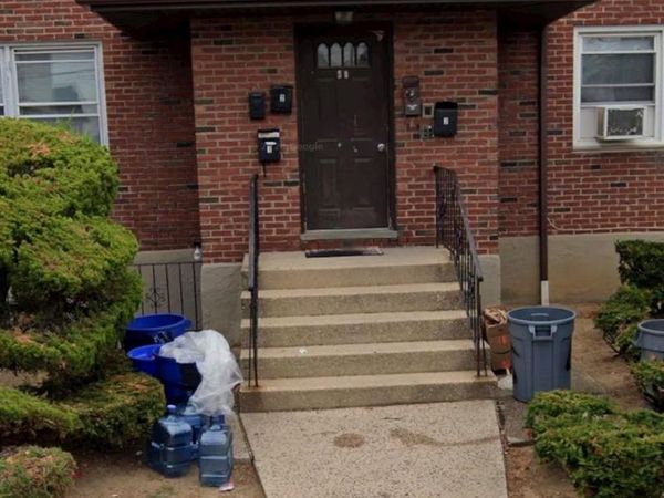 45 #3 , Long Beach, NY 11580
