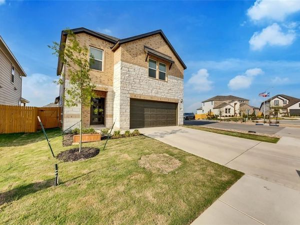 152 Breccia TRL , Liberty Hill, TX 78642